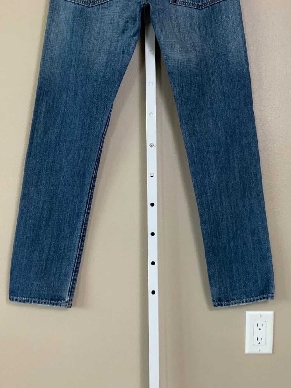 American Eagle Distressed Wash Slim Jeans Lot of (2)